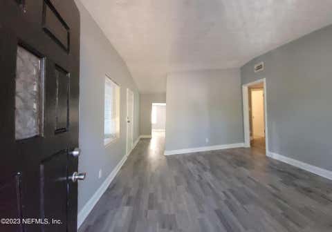Photo of 6114 STRAWFLOWER Place, Jacksonville, FL 32209 (MLS # 2146383)