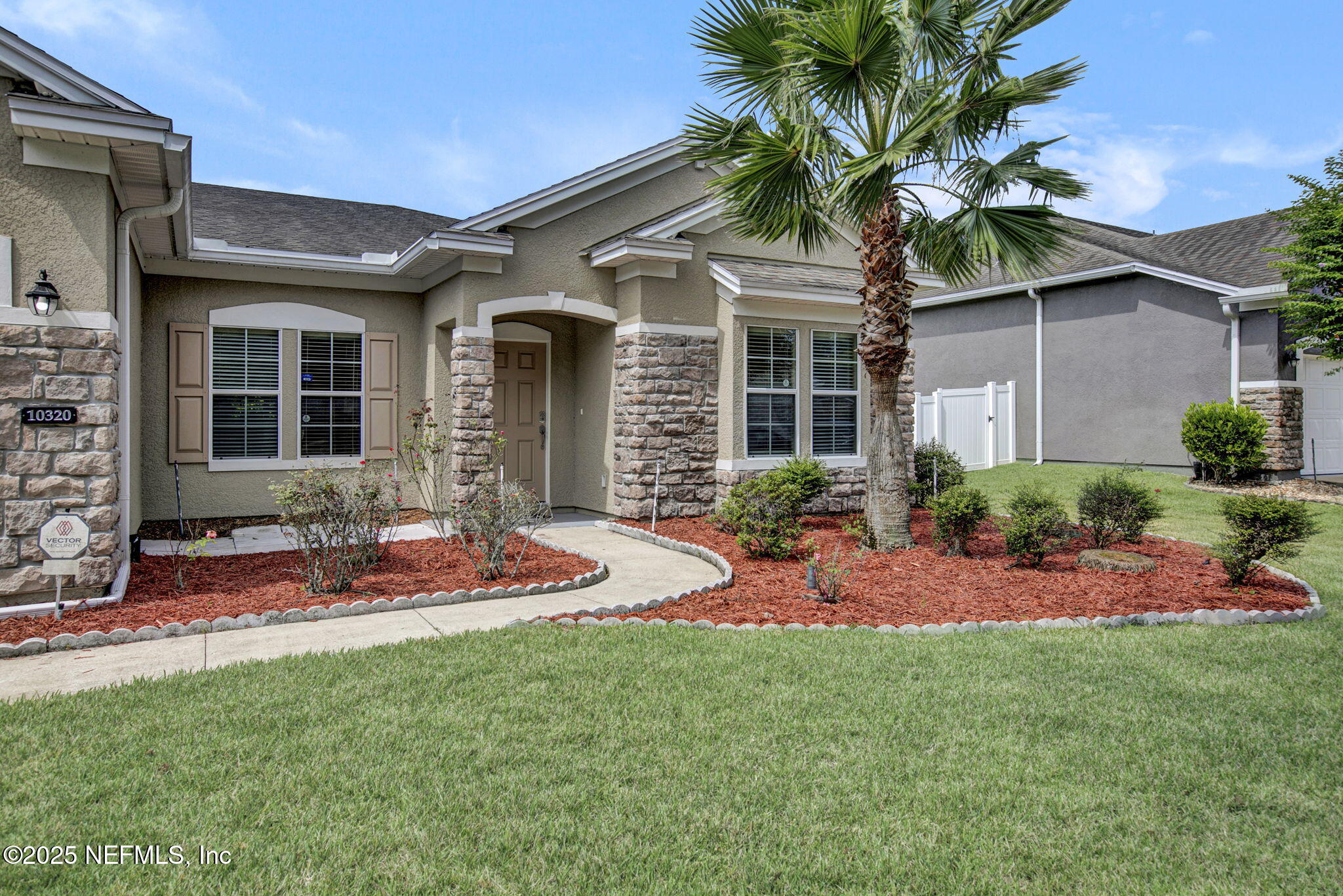 10320 OXFORD LAKES Drive