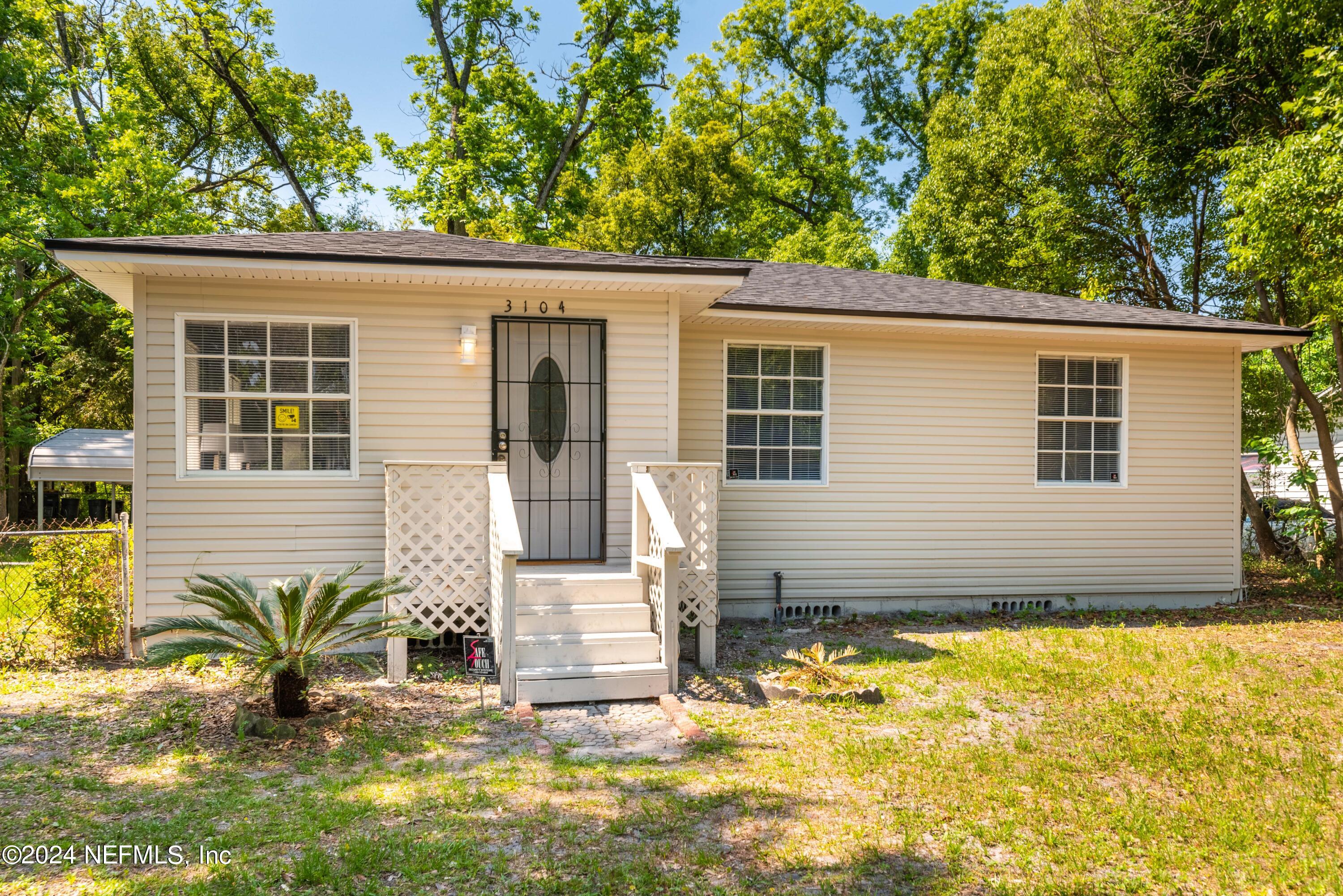 Jacksonville, FL home for sale located at 3104 W 16th Street, Jacksonville, FL 32254