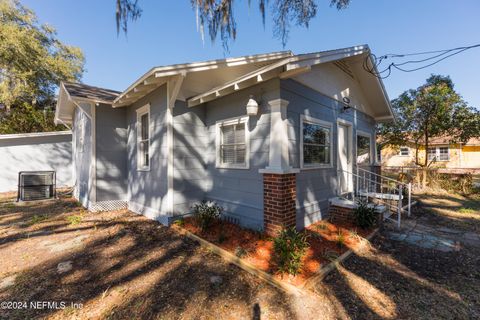 A home in Jacksonville