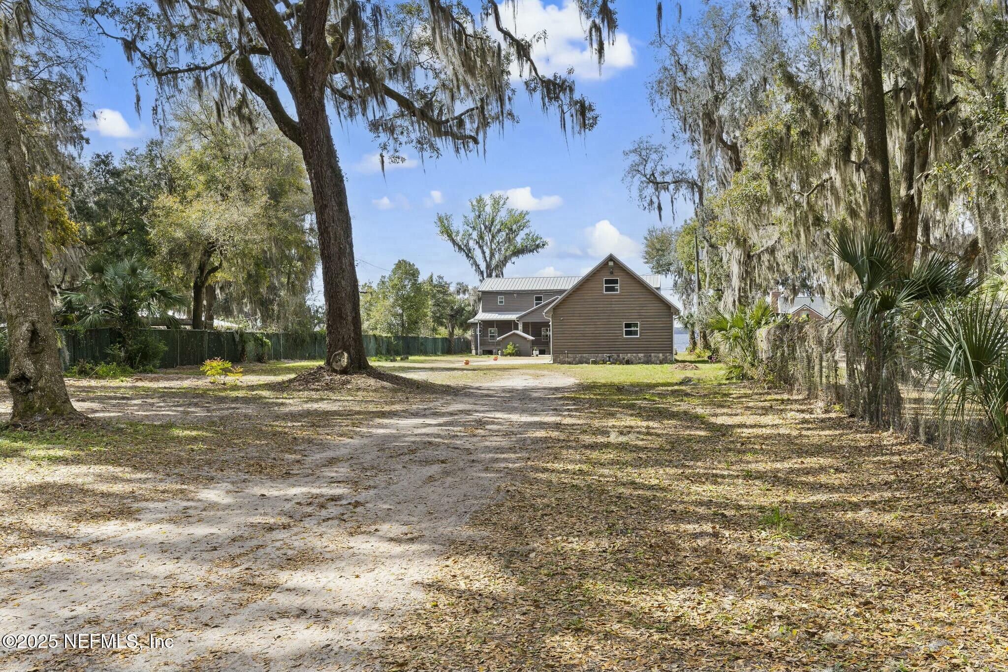 4841 STATE ROAD 13 N