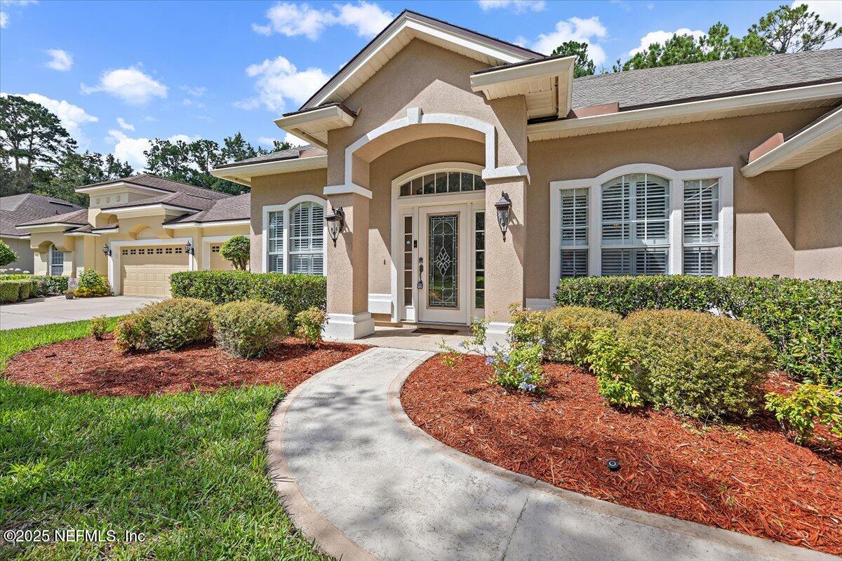 1484 BARRINGTON Circle