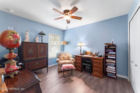 A home in Middleburg