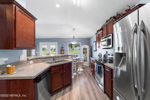 A home in Middleburg