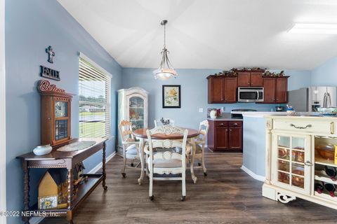 A home in Middleburg