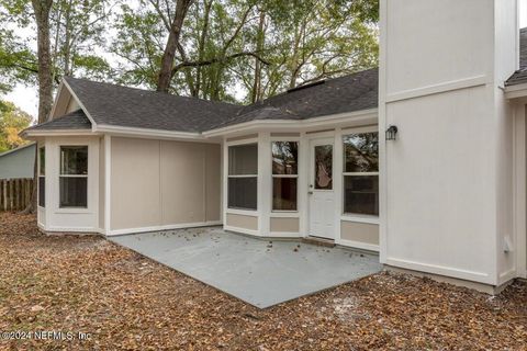 A home in Middleburg