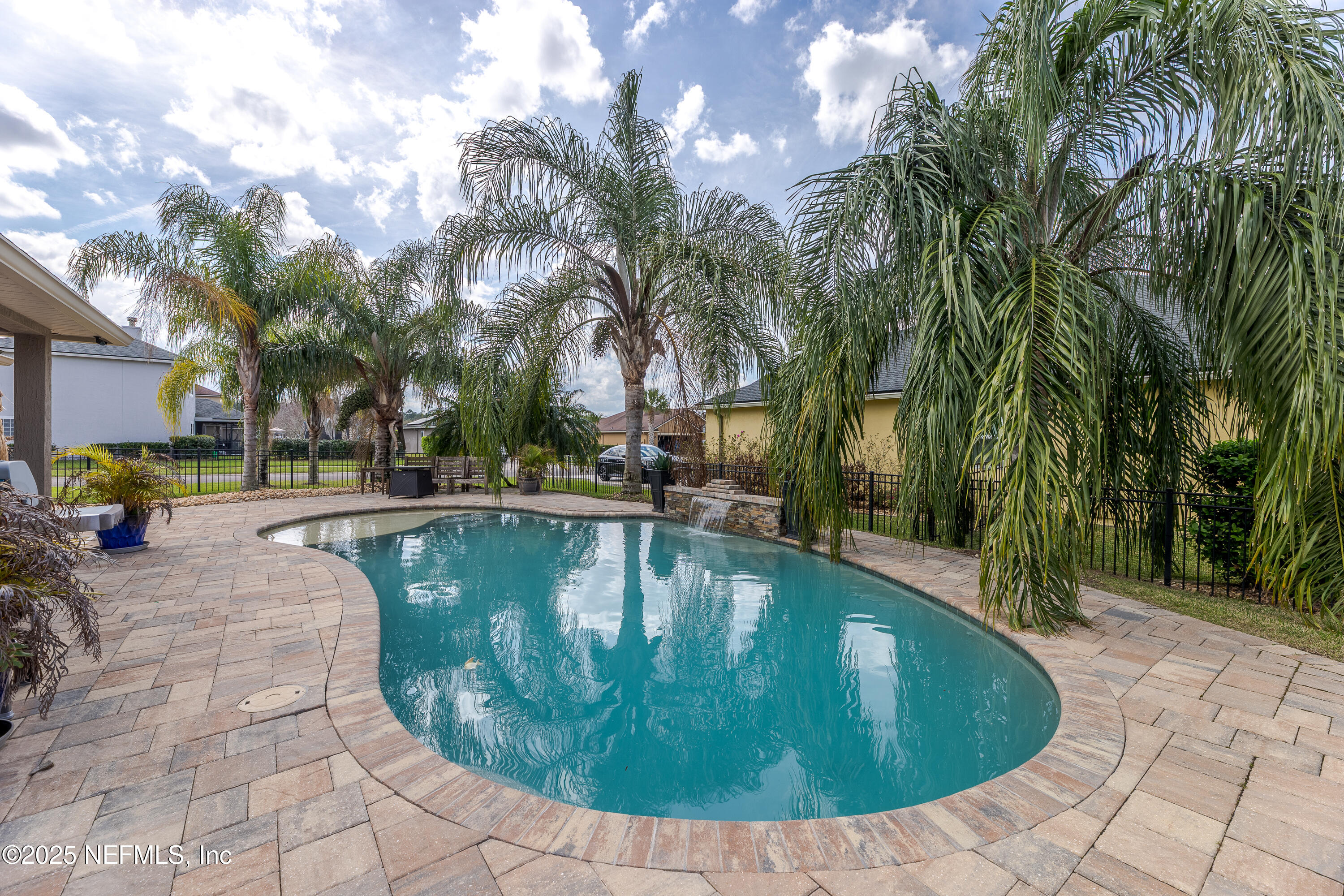 157 TOSCANA Lane