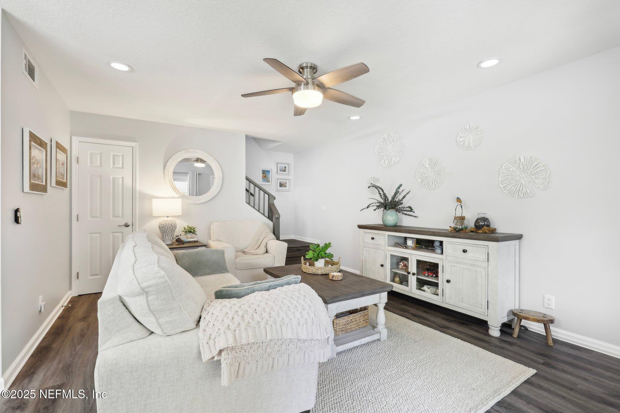 303 VISTA LAGOON Court C-3