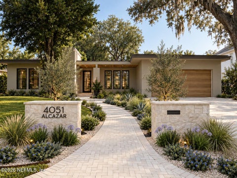 Photo of 4051 ALCAZAR Avenue, Jacksonville, FL 32207 (MLS # 2165459)