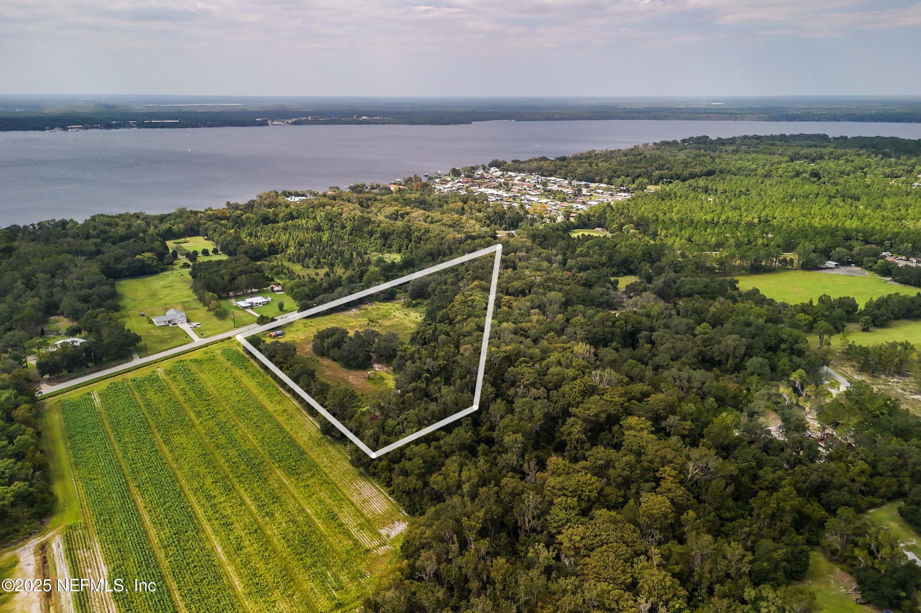 310 E RIVER Road