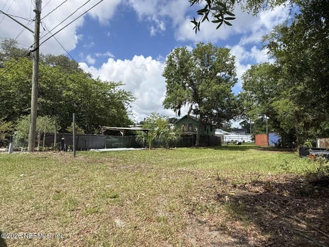 Photo of 0 WESTLAKE Avenue, Jacksonville, FL 32206 (MLS # 2151548)