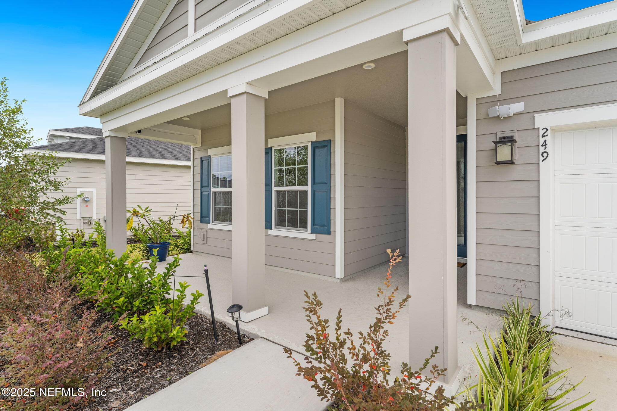 249 MONTGOMERY Court