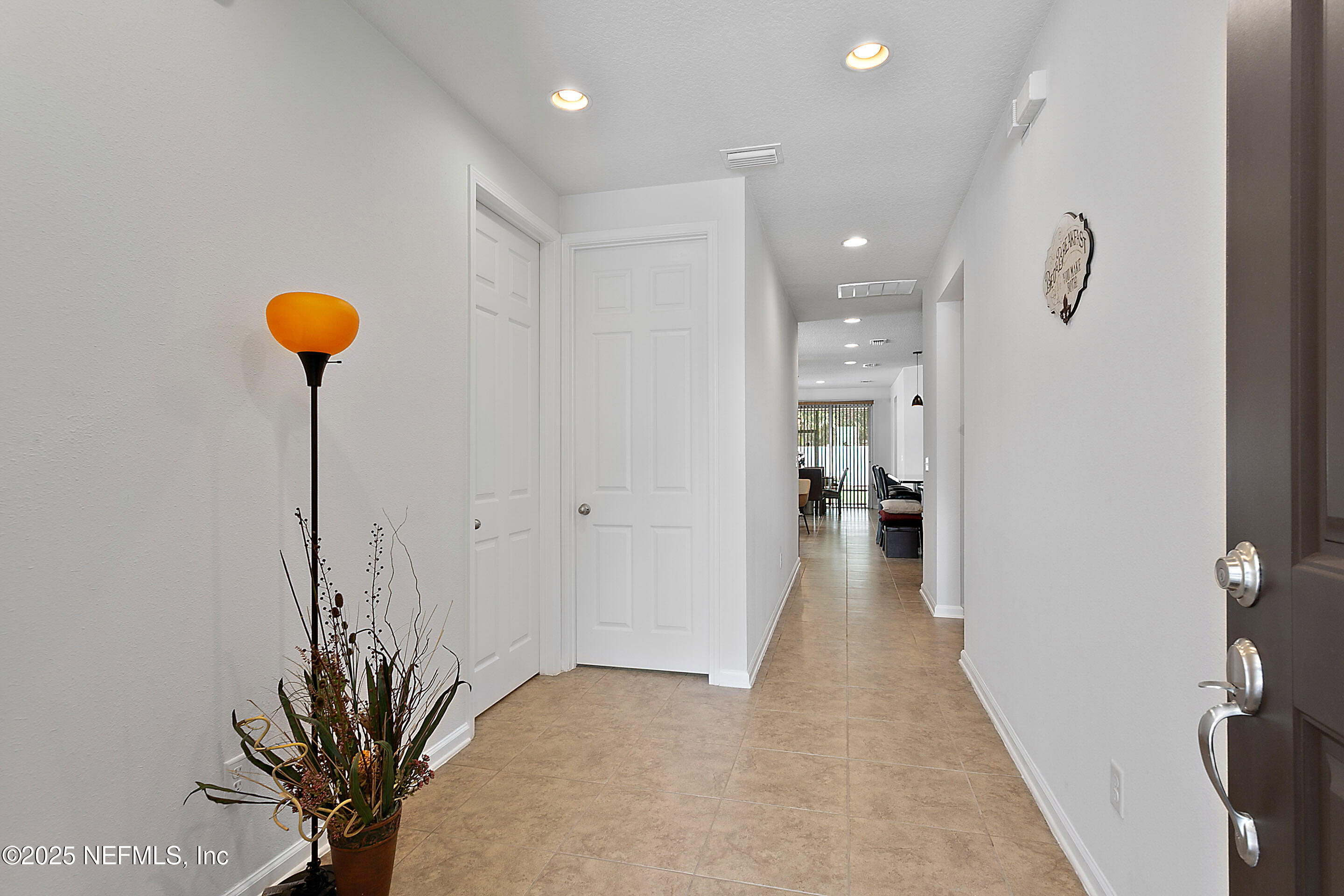 2251 LINCOLN SENDERO Trail