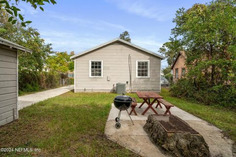 A home in Jacksonville