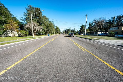 A home in Jacksonville