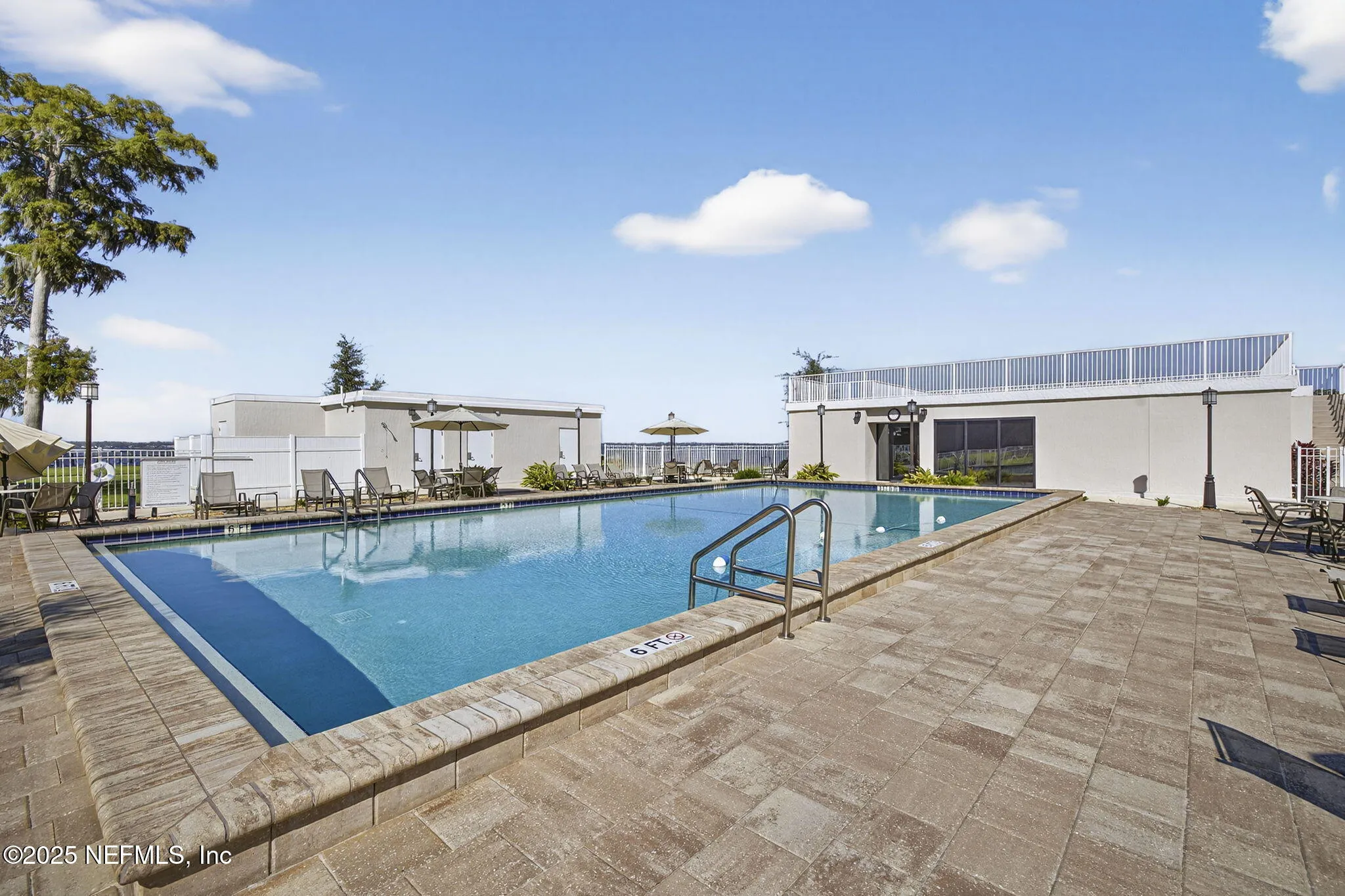 Jacksonville, Florida 32217, United States, 2 Bedrooms Bedrooms, ,2 BathroomsBathrooms,Residential,Active,211696