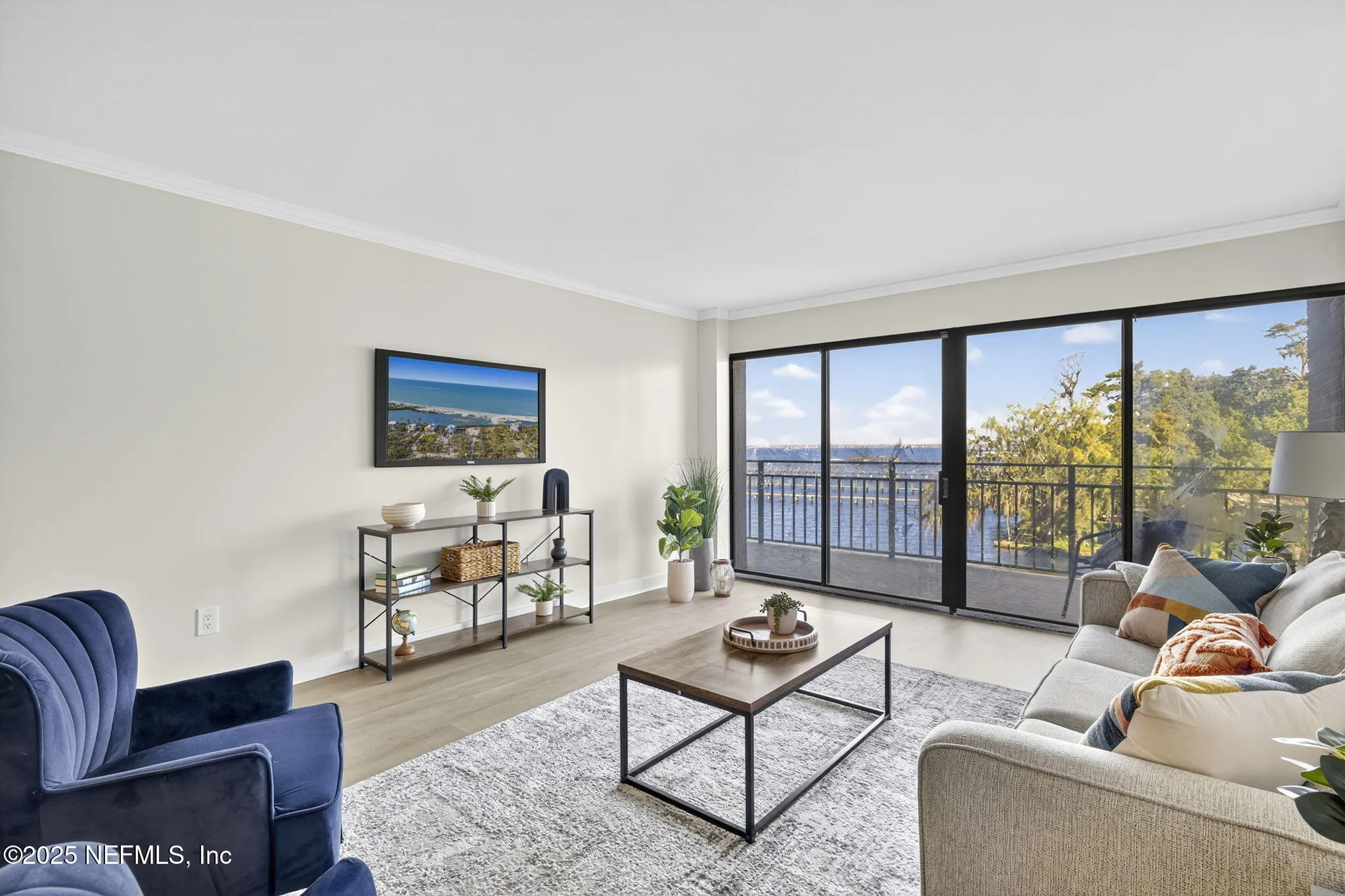 Jacksonville, Florida 32217, United States, 2 Bedrooms Bedrooms, ,2 BathroomsBathrooms,Residential,Active,211696