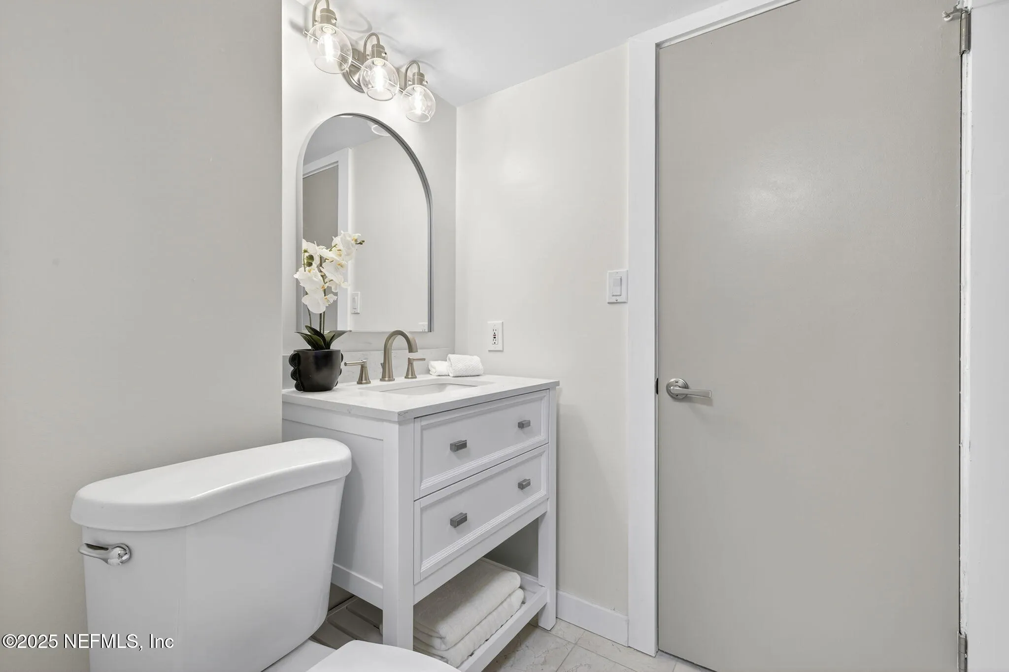 Jacksonville, Florida 32217, United States, 2 Bedrooms Bedrooms, ,2 BathroomsBathrooms,Residential,Active,211696