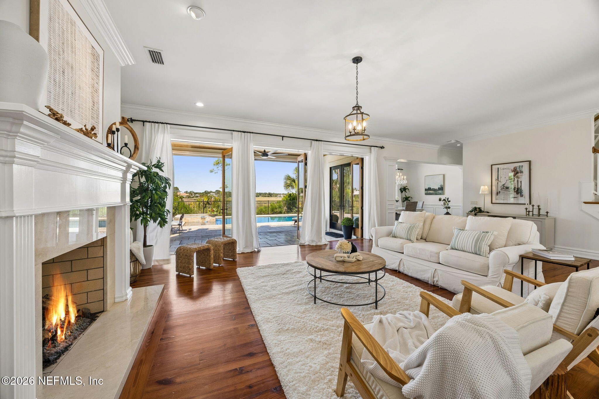 121 CARRIAGE LAMP Way