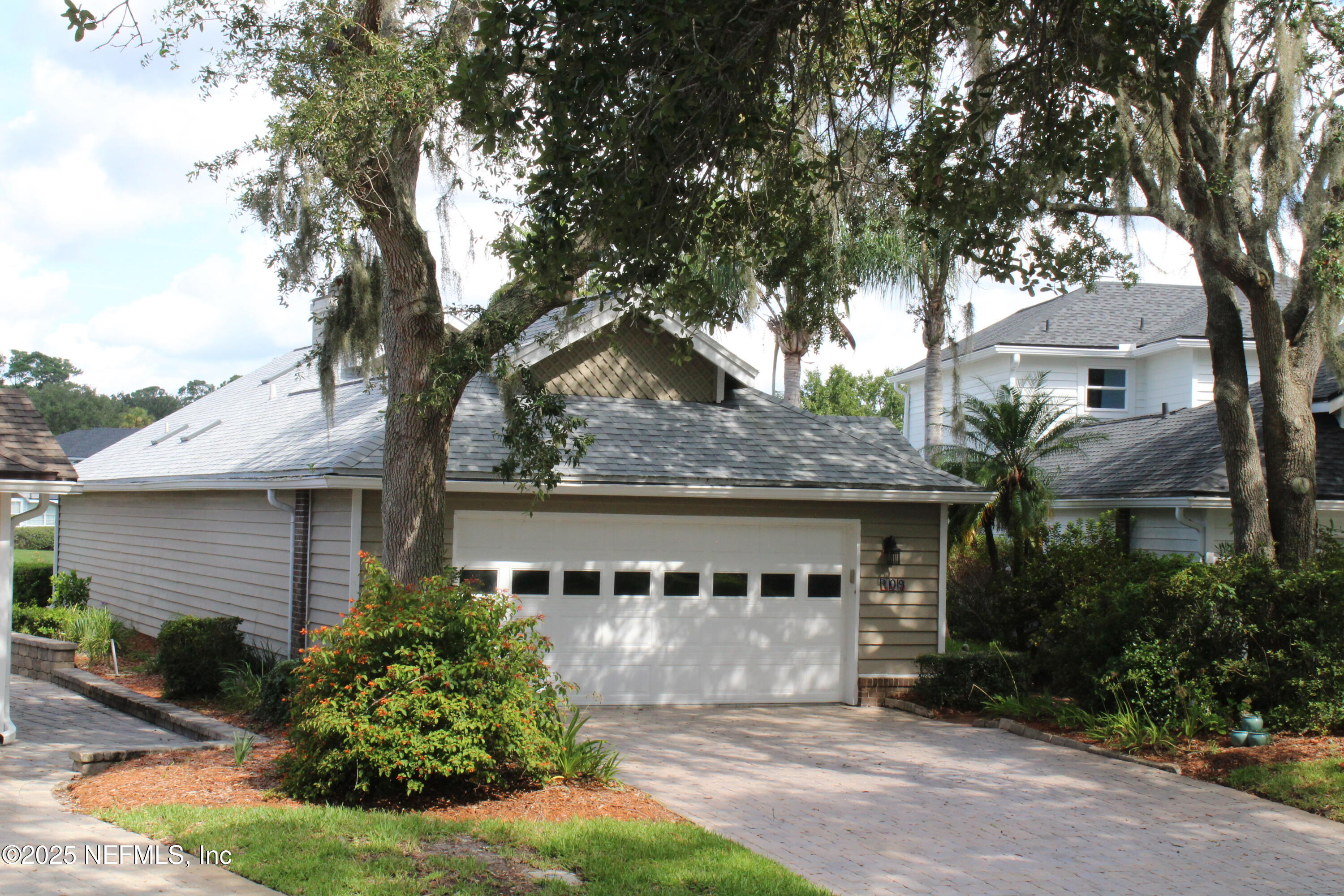 109 BAY HILL Court