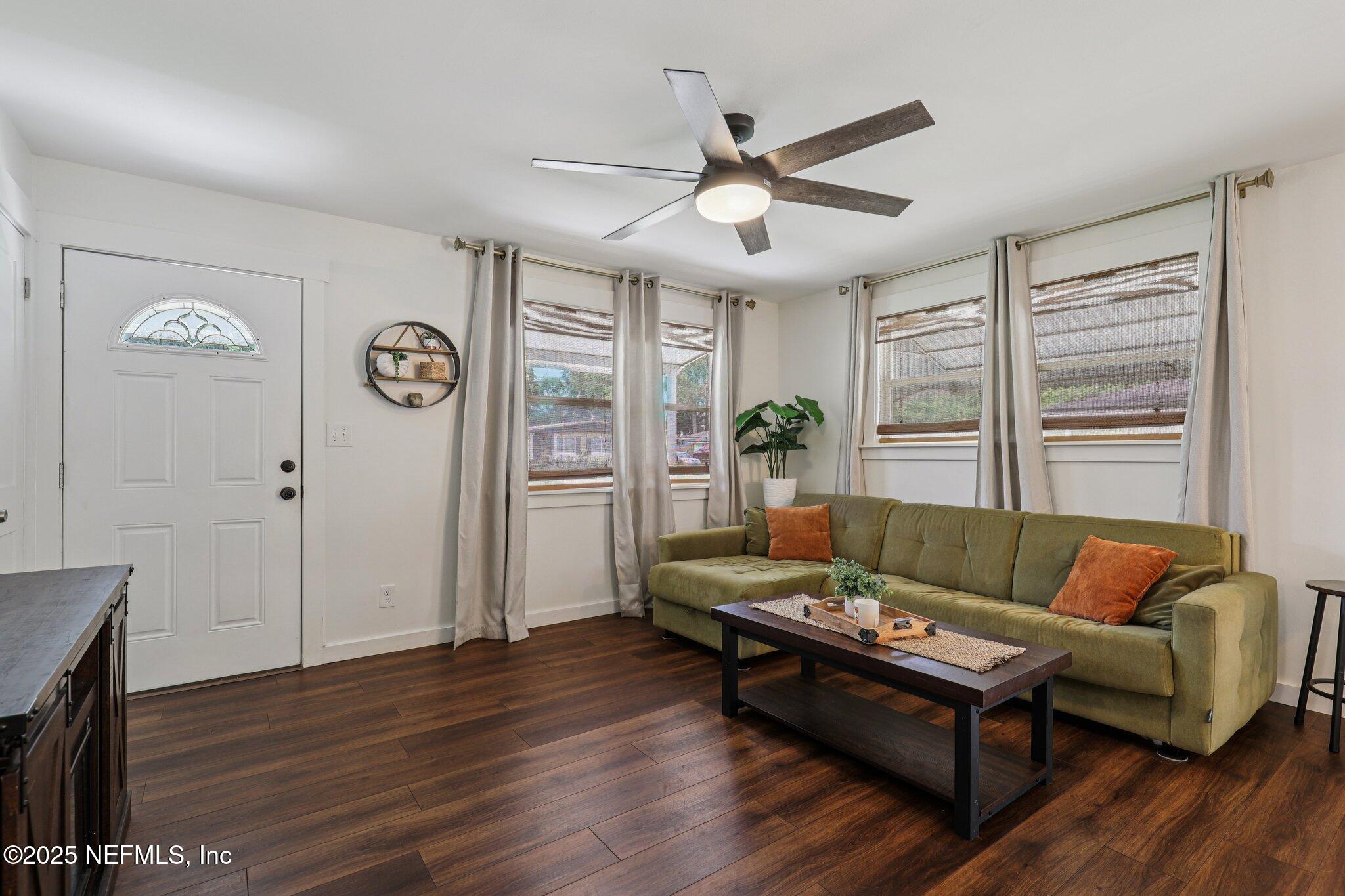 6769 DAUGHTRY Boulevard S