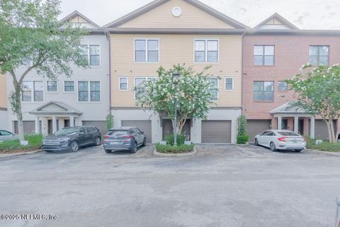 9823 TAPESTRY PARK Circle 203 Jacksonville FL 32246