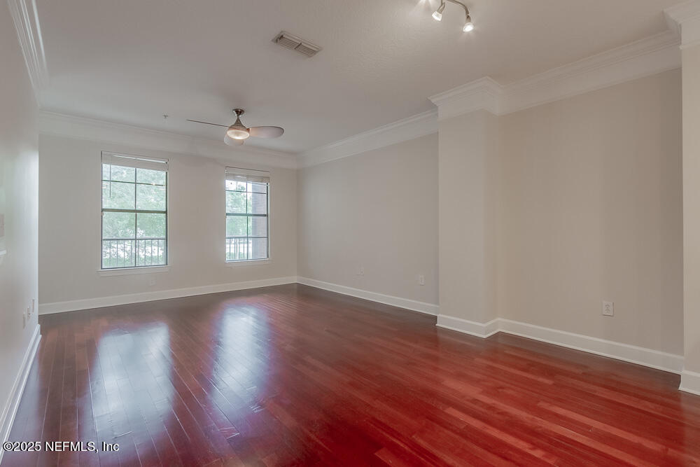 9823 TAPESTRY PARK Circle 203