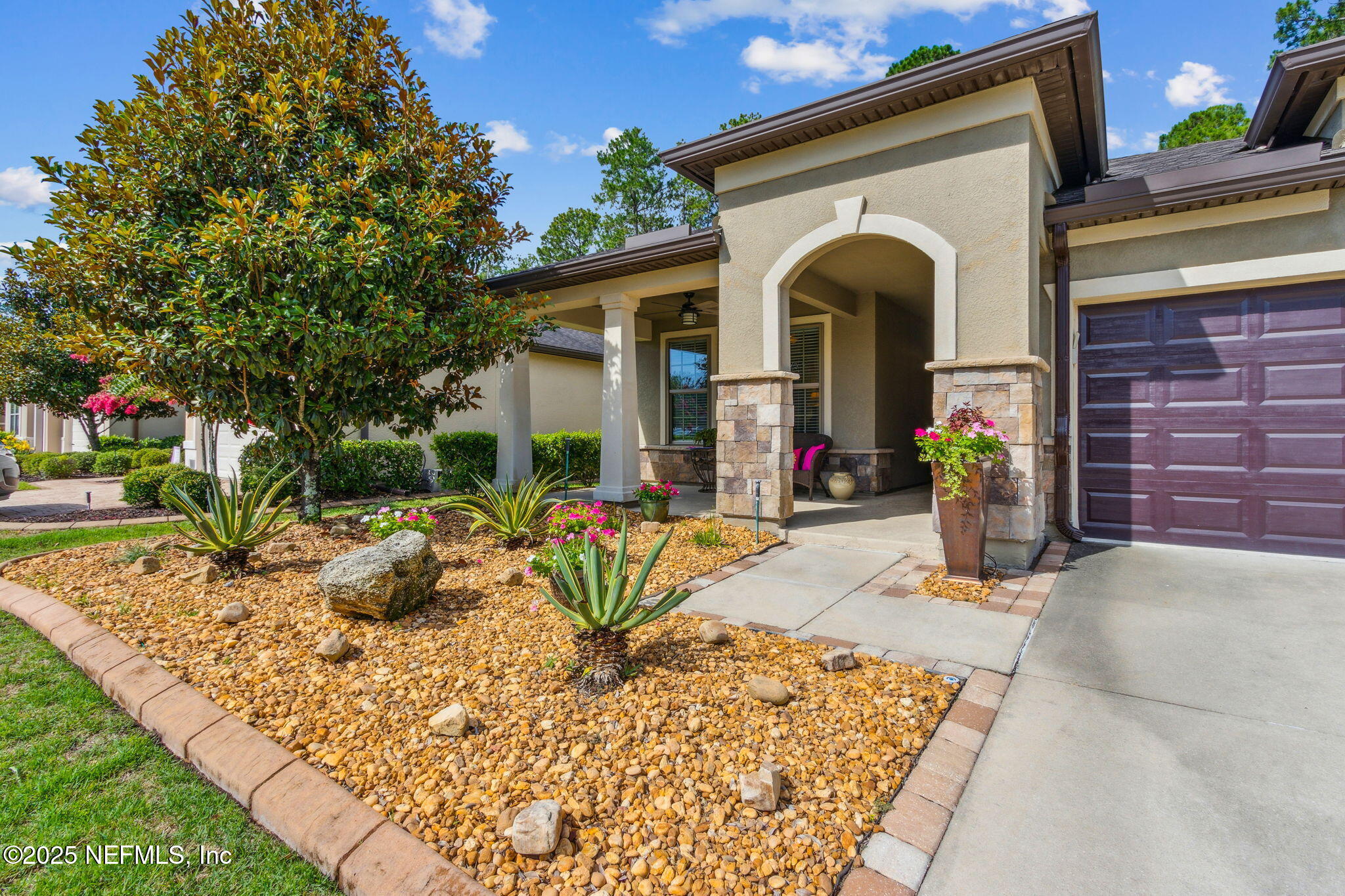 546 MANGROVE THICKET Boulevard