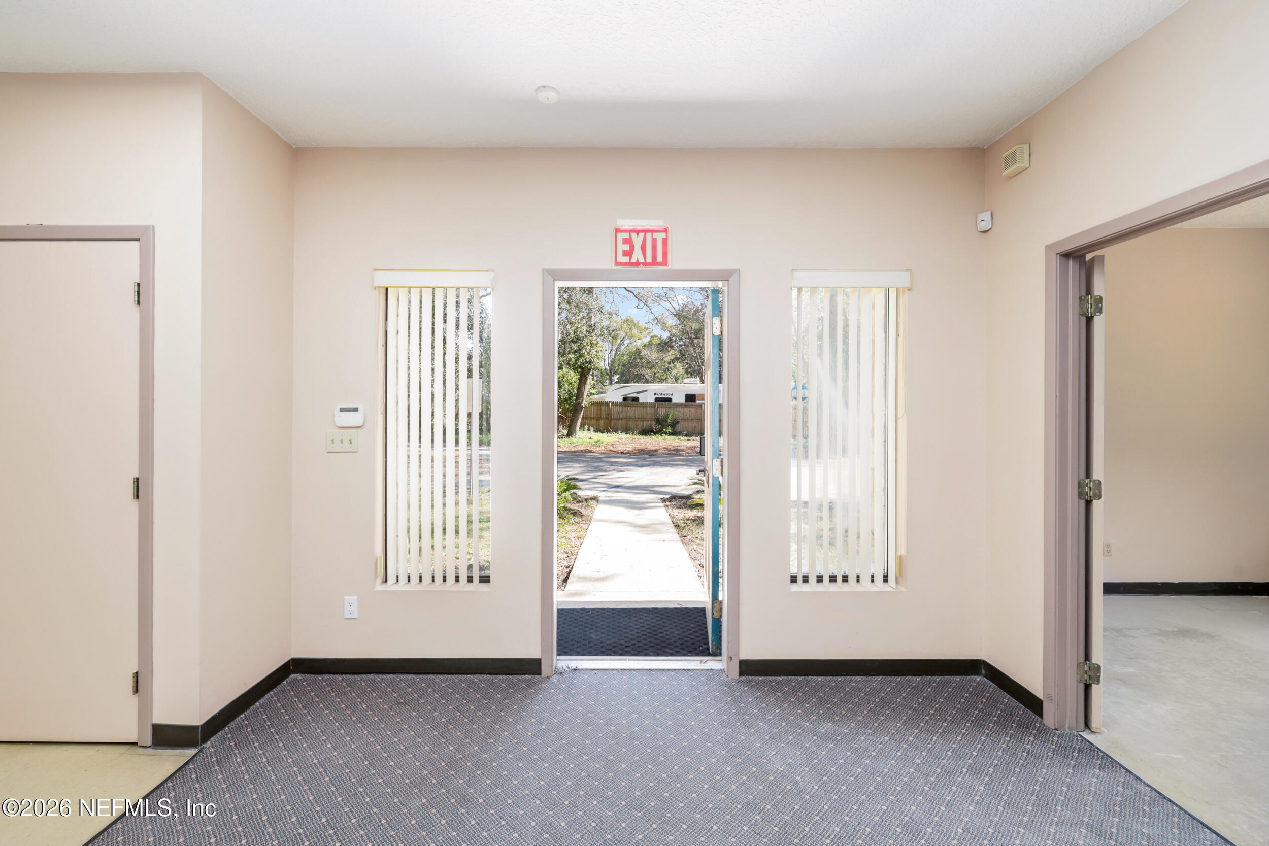 943 CESERY Boulevard F