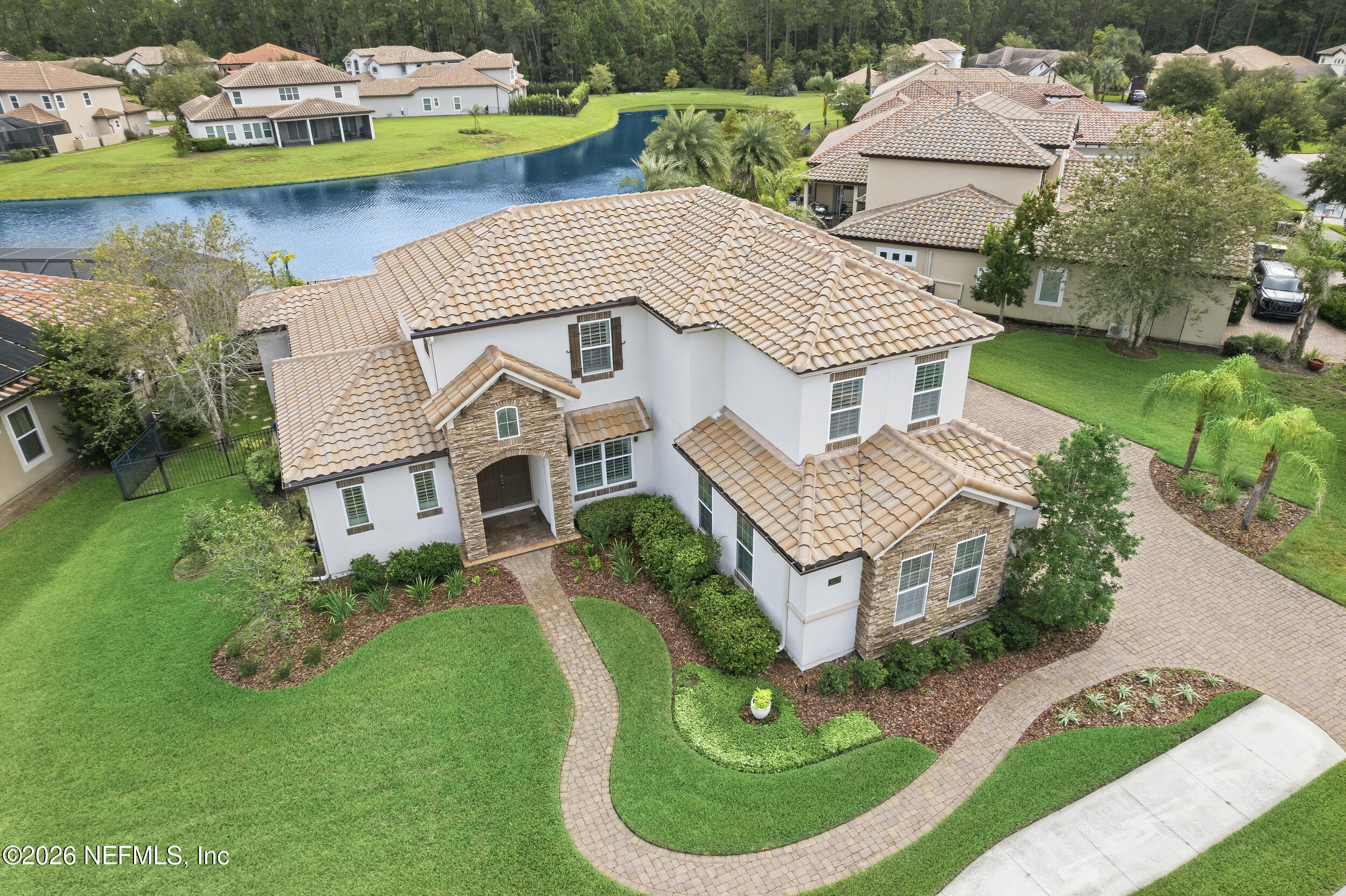 3033 SAVONA Court