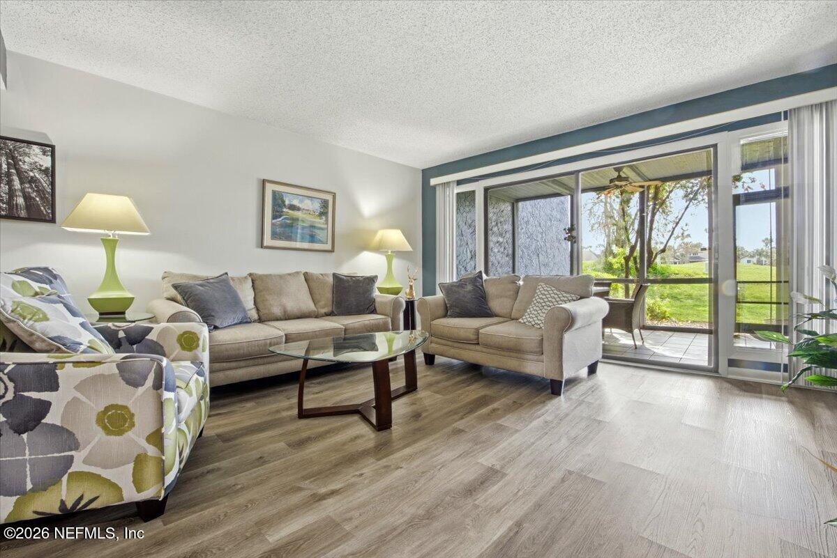 330 QUAIL POINTE Drive