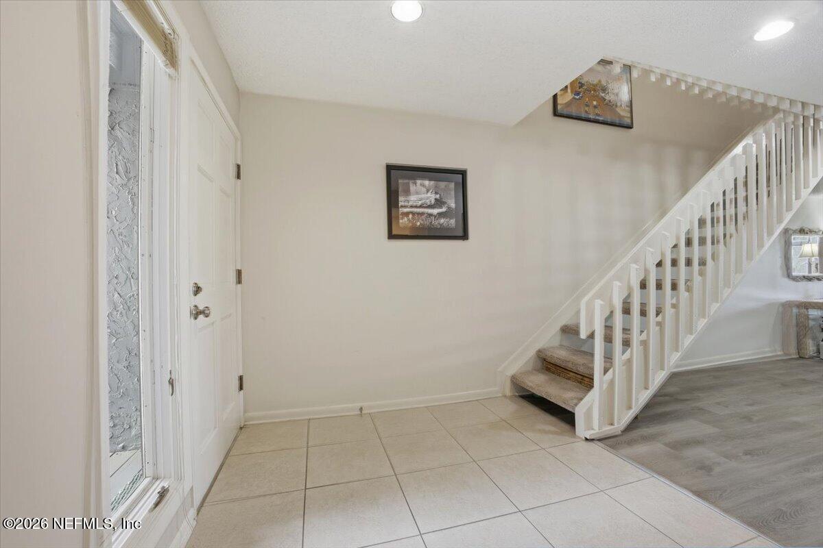 330 QUAIL POINTE Drive