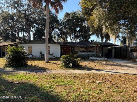 Photo of 1274 SUNAPEE Avenue N, Jacksonville, FL 32233 (MLS # 2130060)