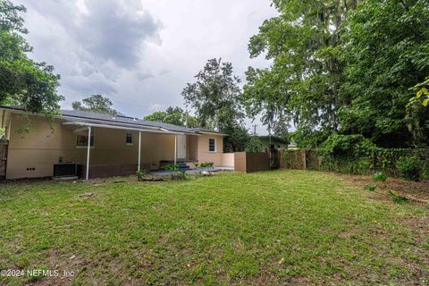 A home in Jacksonville