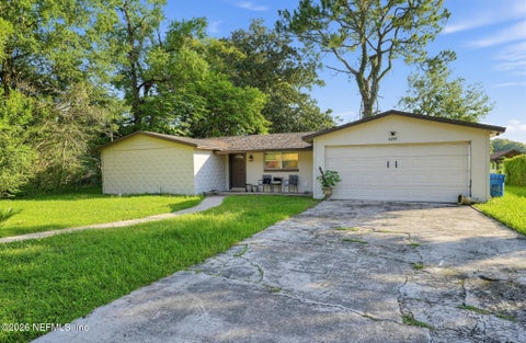 Photo of 6249 BARRY Drive W, Jacksonville, FL 32208 (MLS # 2164443)
