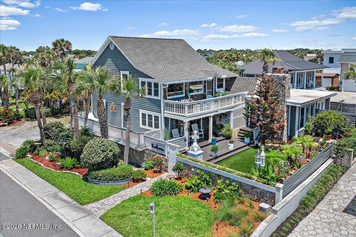 106 BAY Street