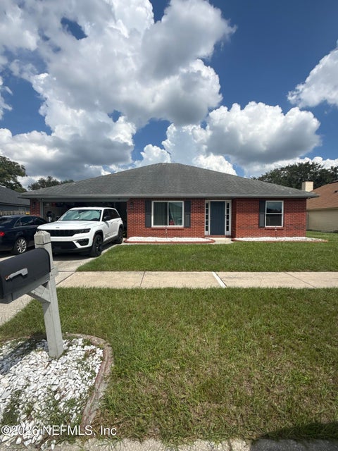 Photo of 443 RED FERN Court, Orange Park, FL 32073 (MLS # 2164334)