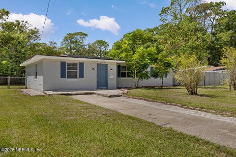 Photo of 2650 EMILY Lane, Jacksonville, FL 32216 (MLS # 2164163)