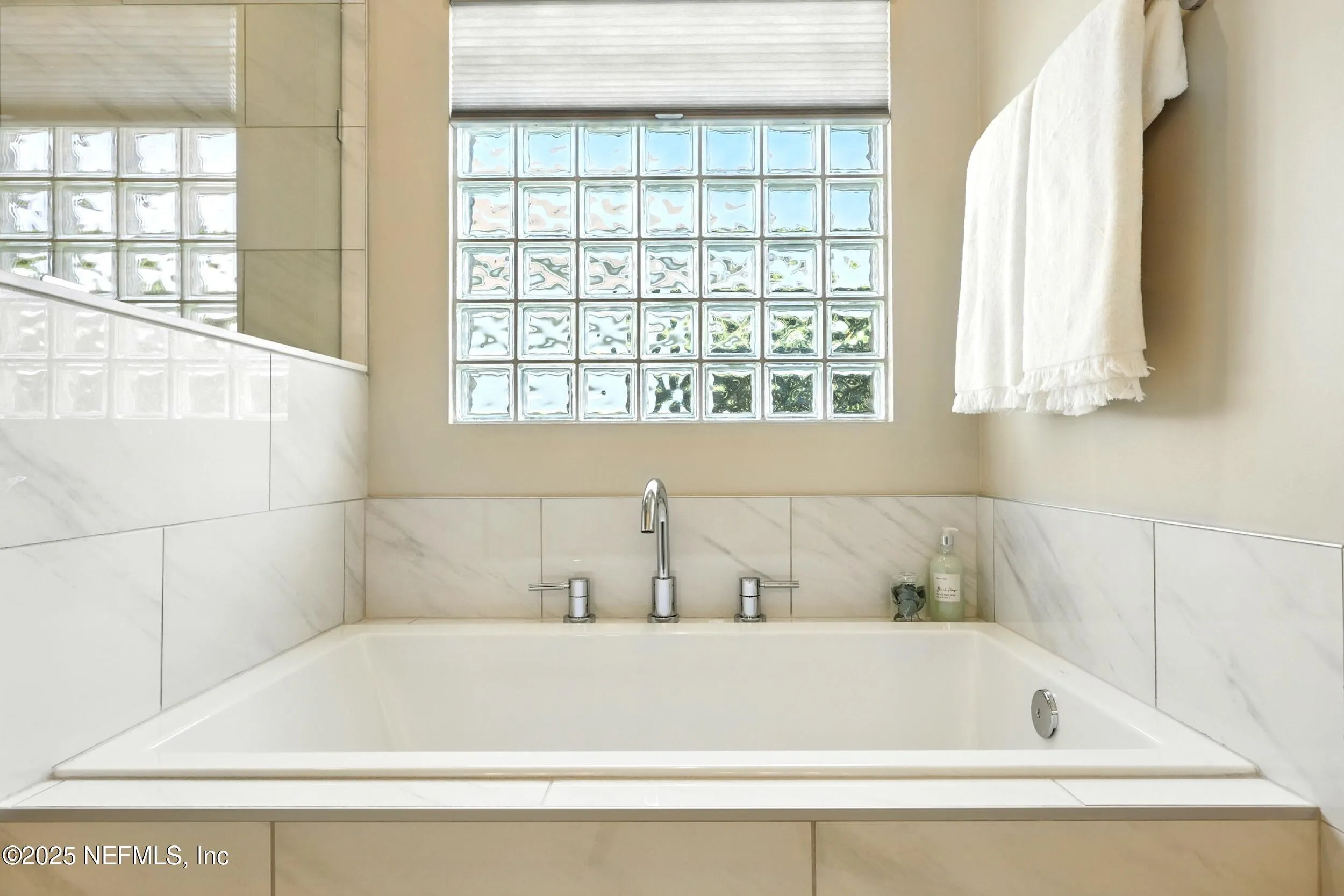 Jacksonville, Florida 32224, United States, 3 Bedrooms Bedrooms, ,2 BathroomsBathrooms,Residential,Active,152636