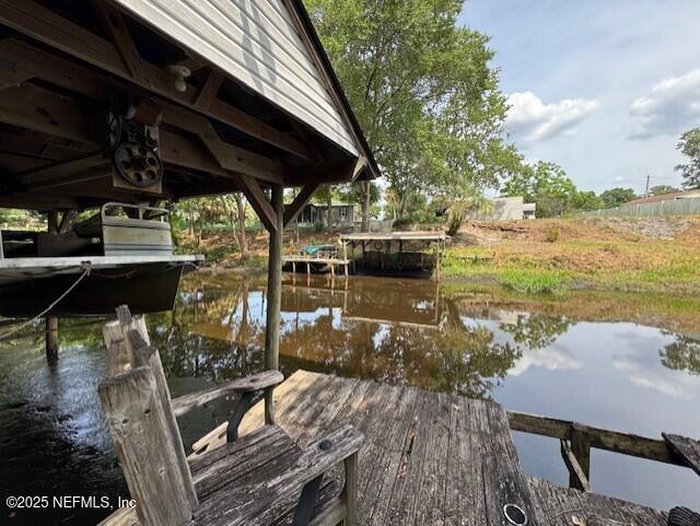 100 WATERWAY Avenue