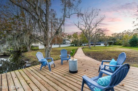 A home in Jacksonville