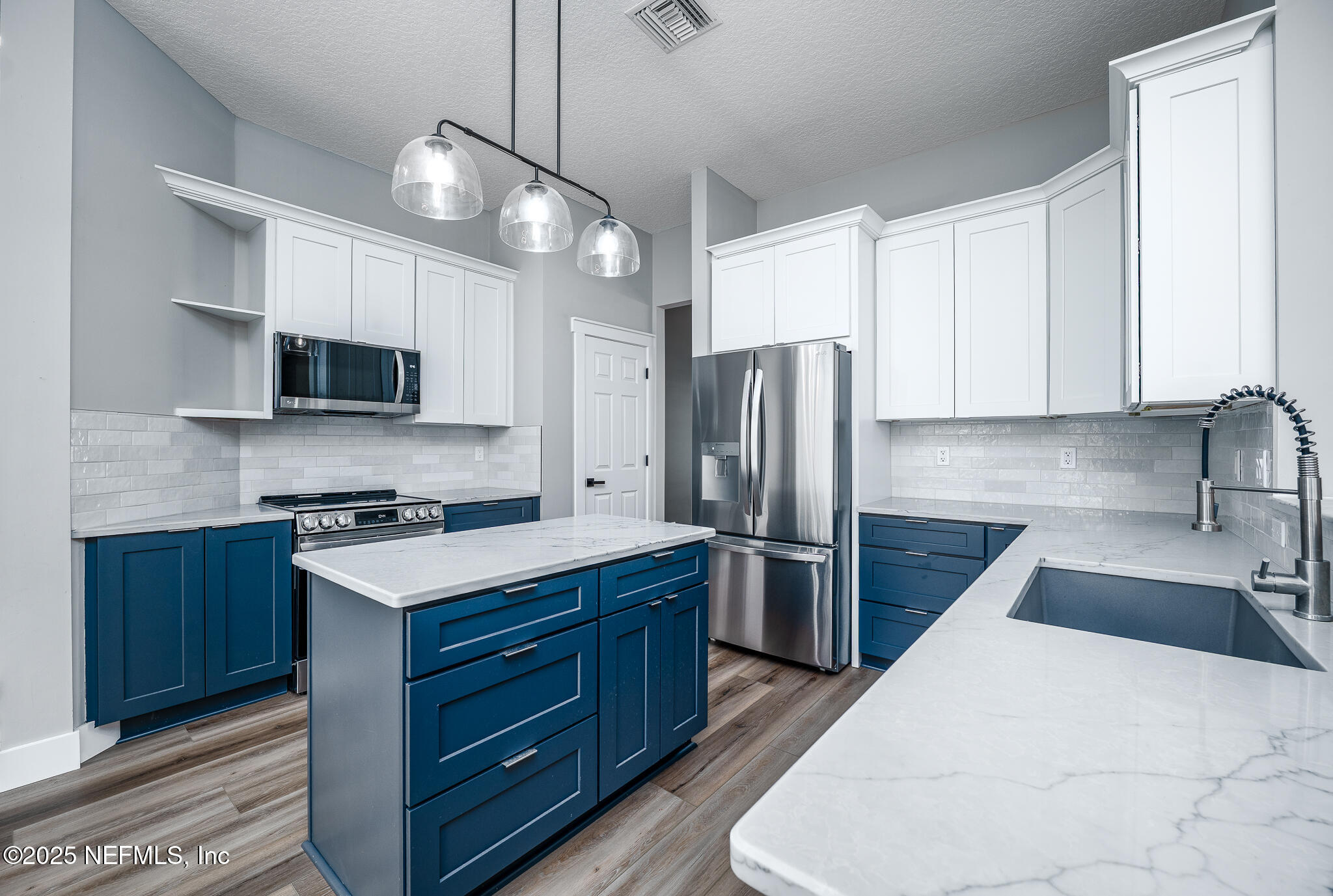 13147 HAMMOCK Circle N