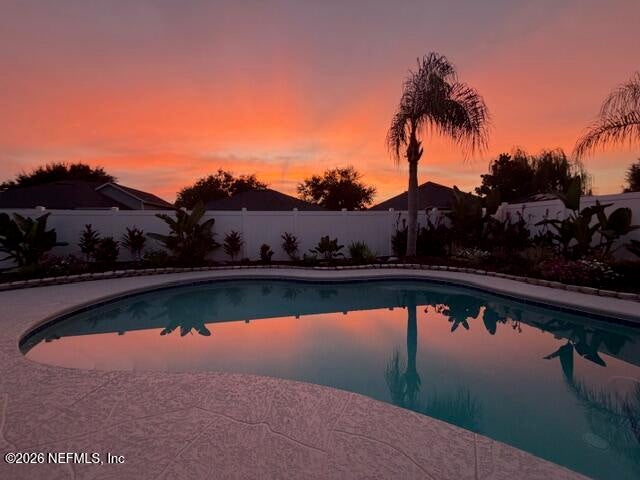 2438 BENTWATER Drive W