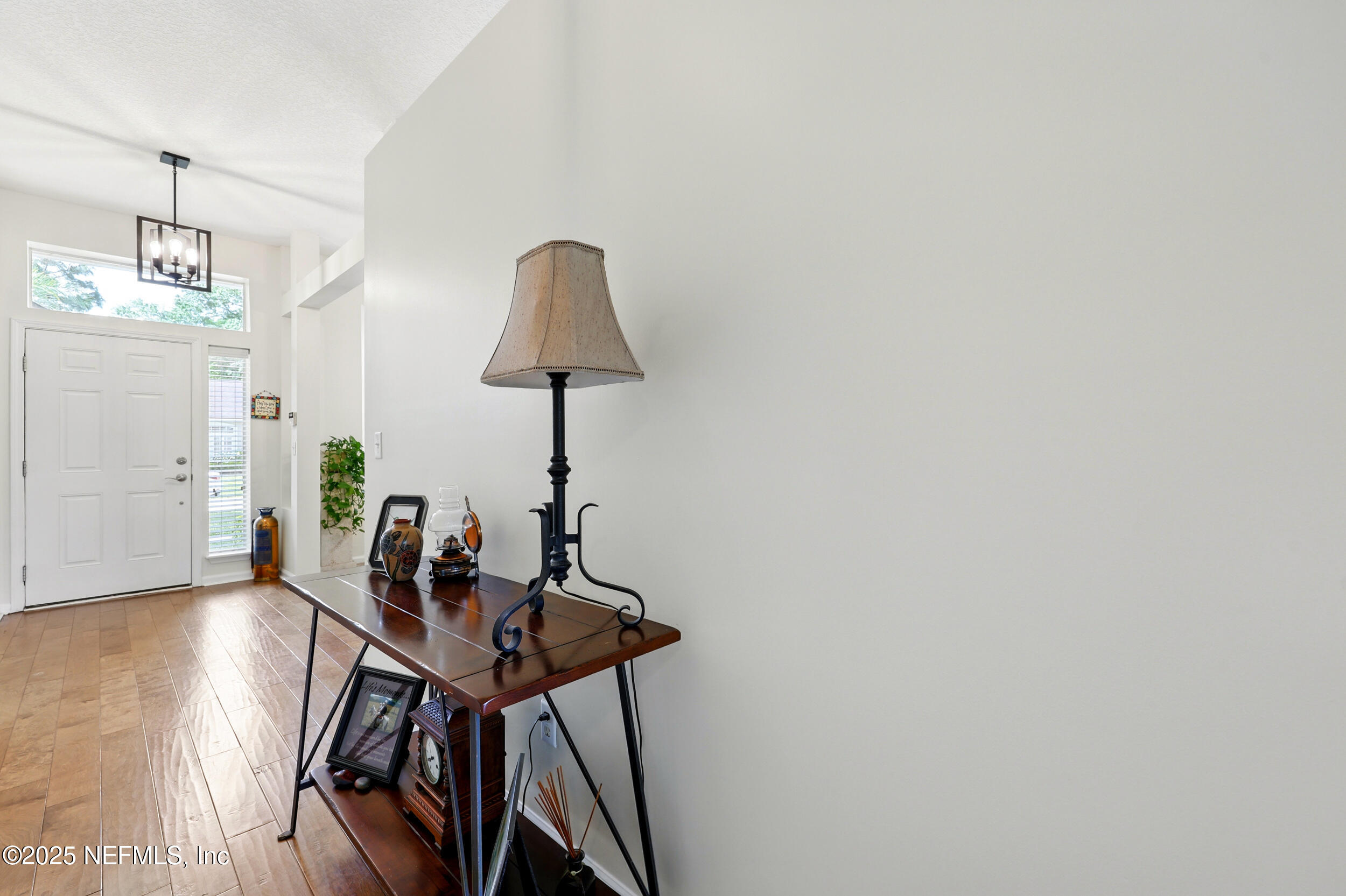 364 MAPLEWOOD Drive