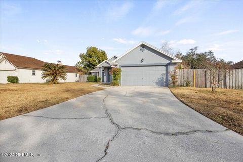 A home in Middleburg