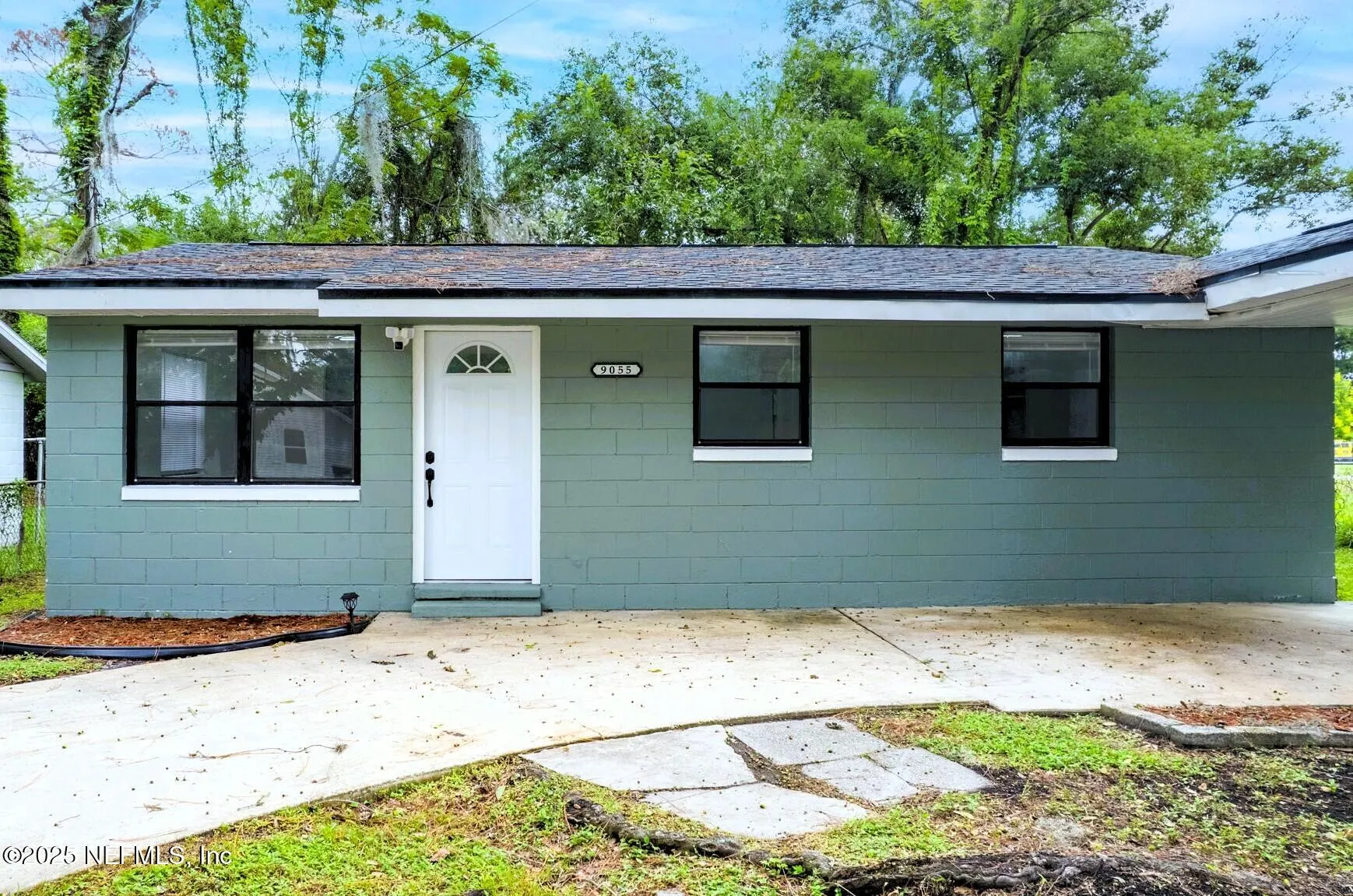 Jacksonville, Florida 32208, United States, 3 Bedrooms Bedrooms, ,1 BathroomBathrooms,Residential,Active,198719