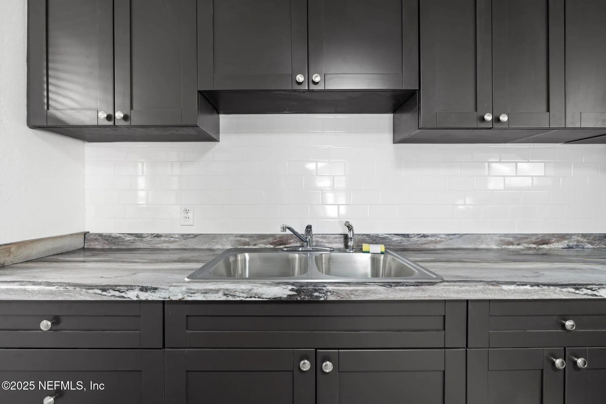 Jacksonville, Florida 32208, United States, 3 Bedrooms Bedrooms, ,1 BathroomBathrooms,Residential,Active,198719