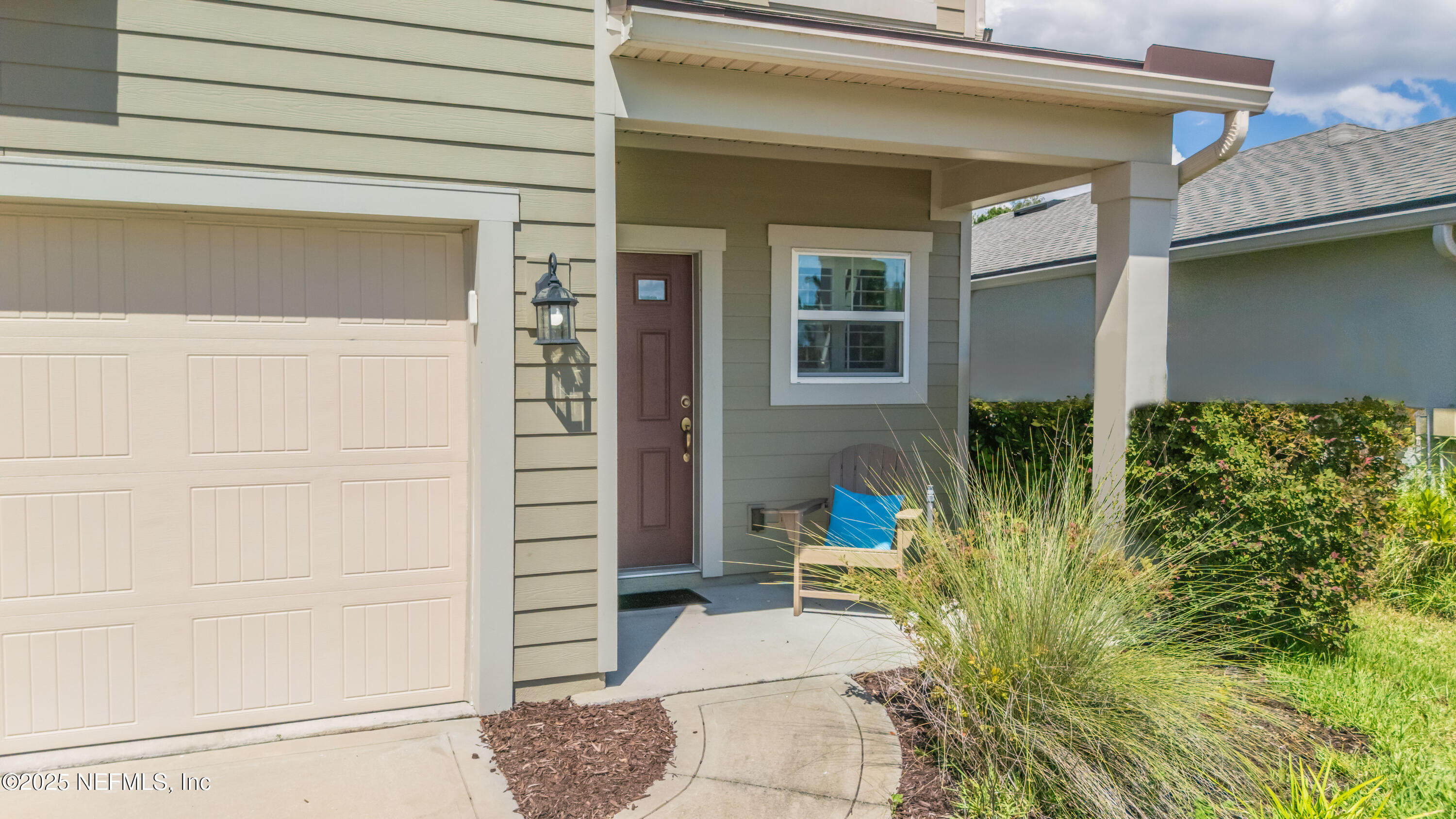 559 NARROWLEAF Drive