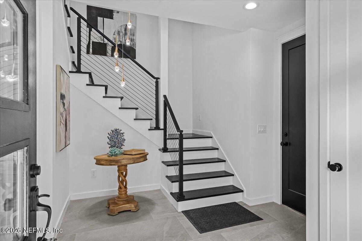 118 13TH Avenue S 101 B