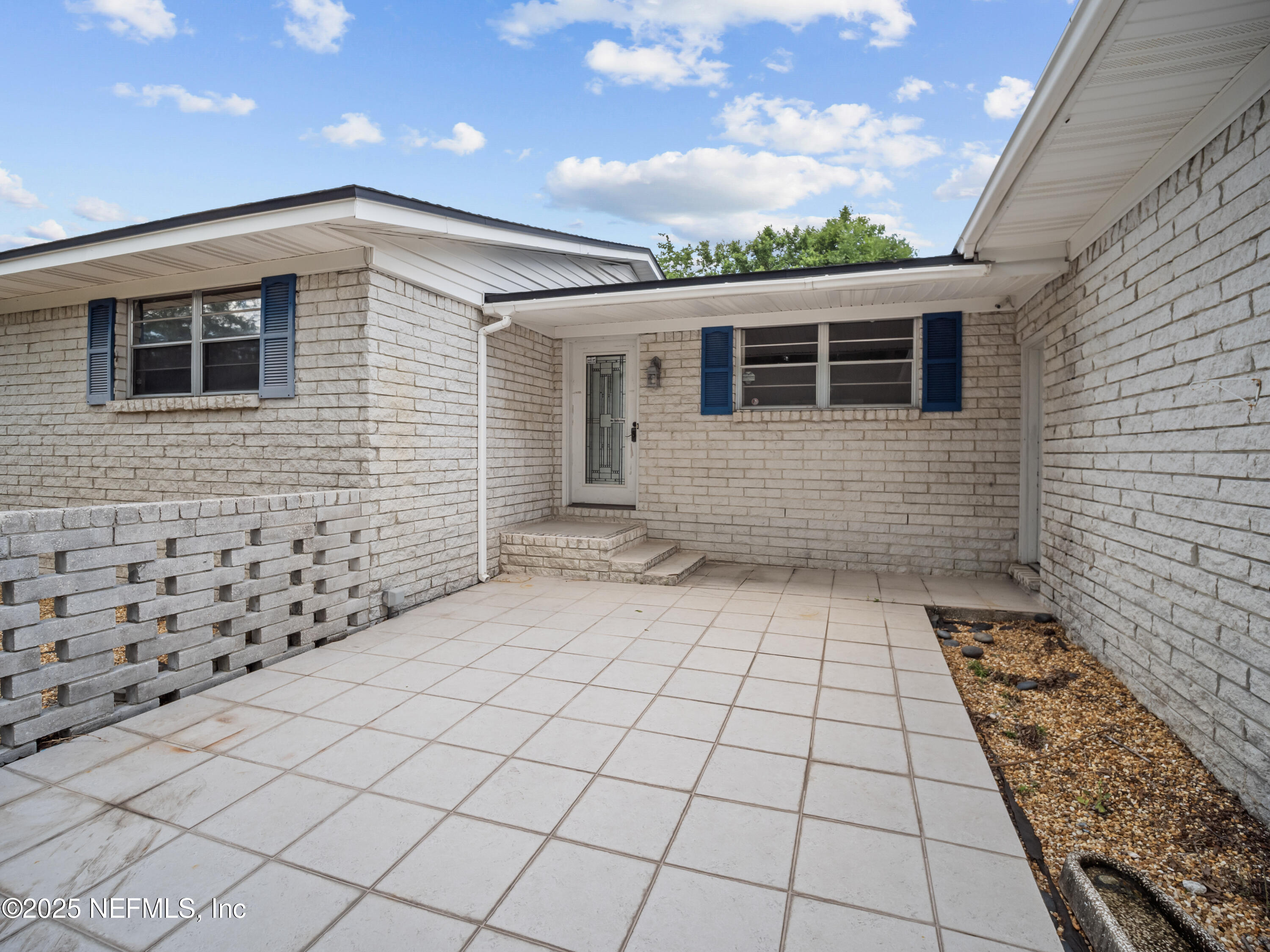 10811 HIGH RIDGE Road